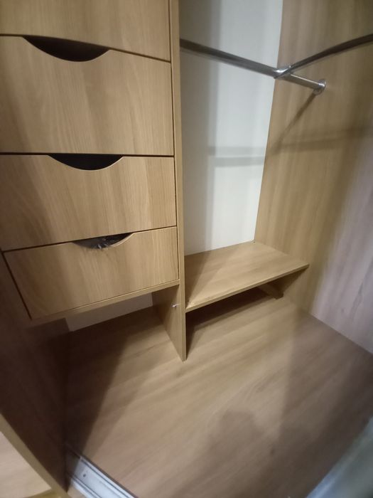 Продається кутова шафа-купе