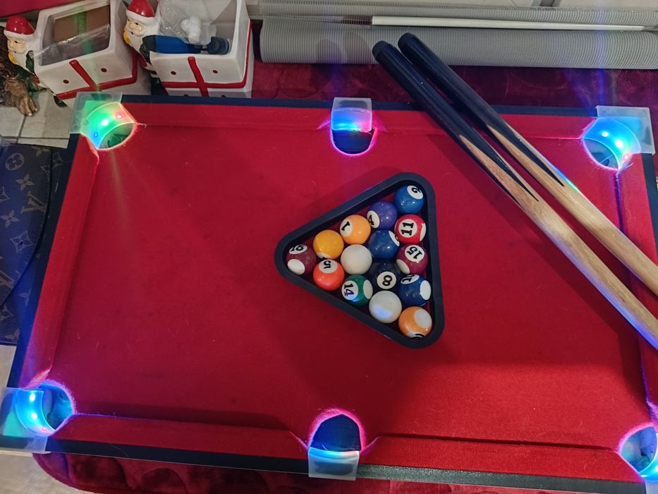 Stół bilardowy do zabawy