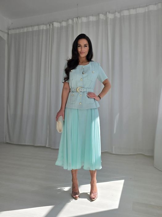 Elegancki komplet marynarka i spódnica rozm