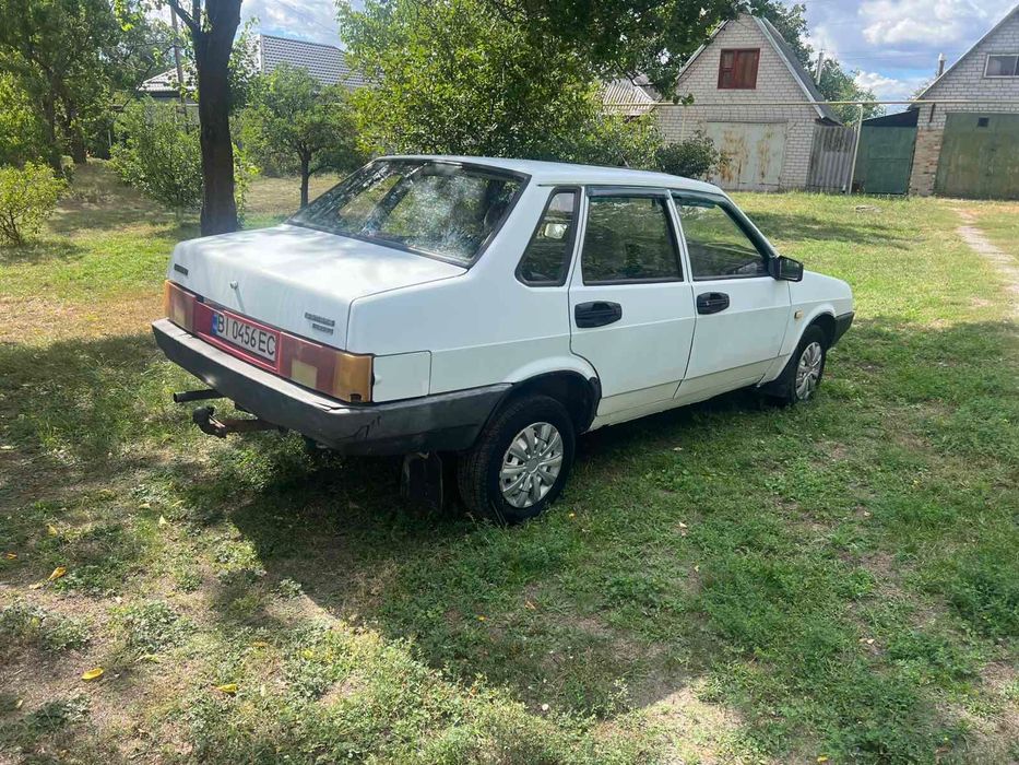 Продам авто ваз 99