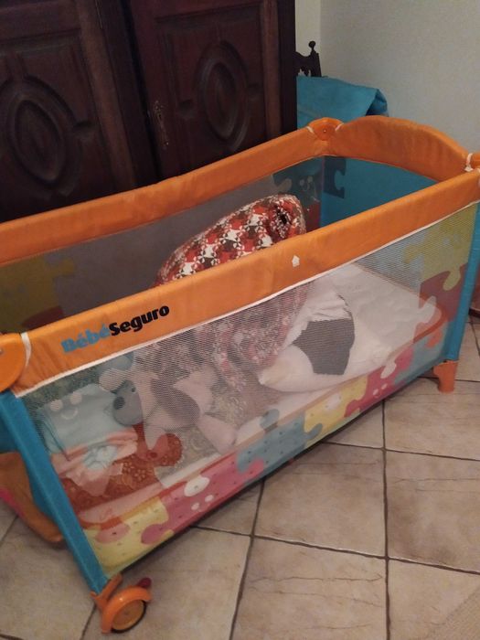 Cama de viagem criança