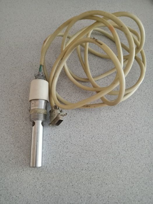 Мегаоомметр з датчиком