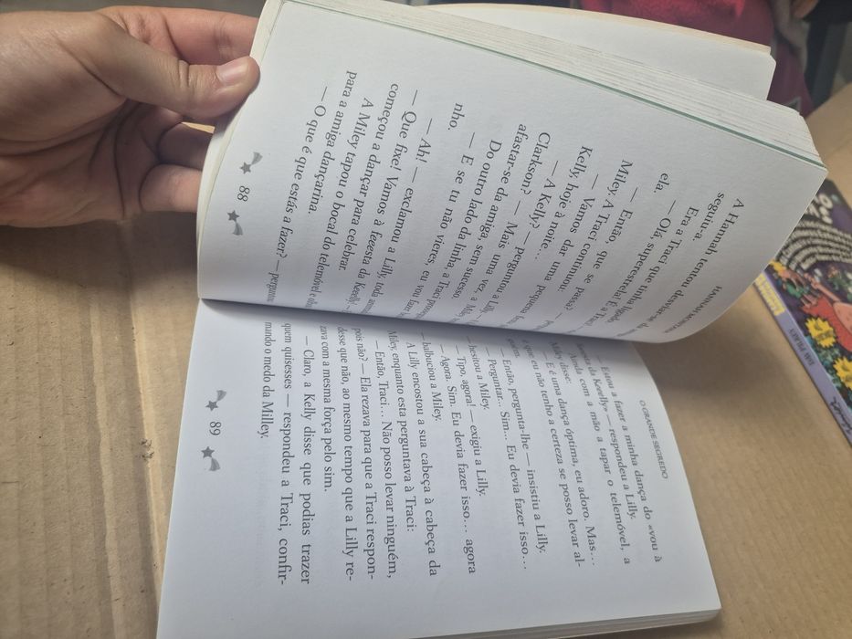Livro "Hannah Montana - O Grande Segredo"