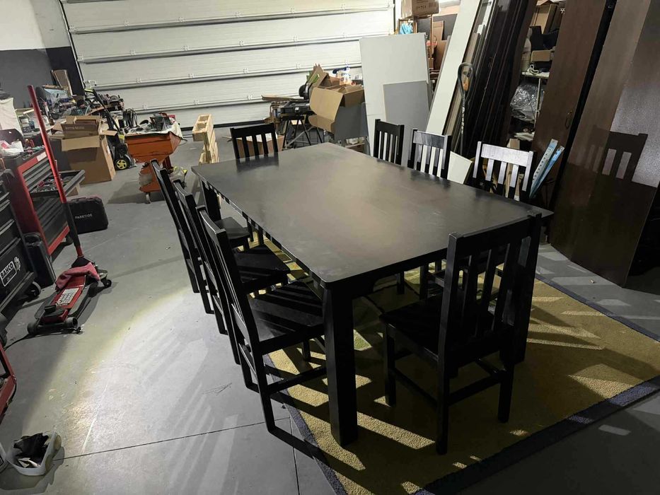 Mesa de jantar com 8 cadeiras