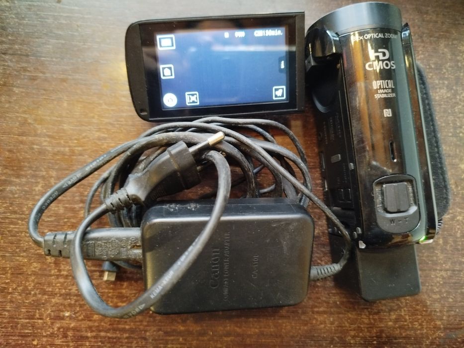 Canon Câmara de Filmar HD | Zoom 32x | COMO NOVA | 75€ NEGOCIÁVEL