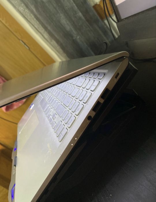 Portátil Asus F515EA-71ALHDSB2