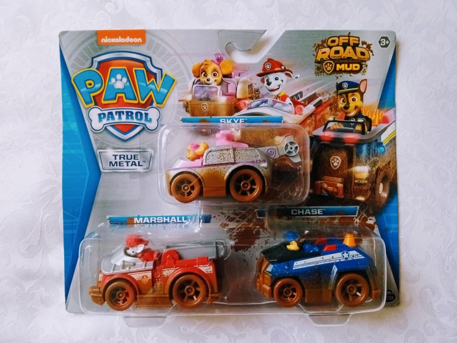 3 auta, metalowe, psi patrol, figurki, chase, skye, marshall, pieski