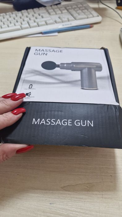 Перкусійний масажер – пістолет для тіла Massage Gun