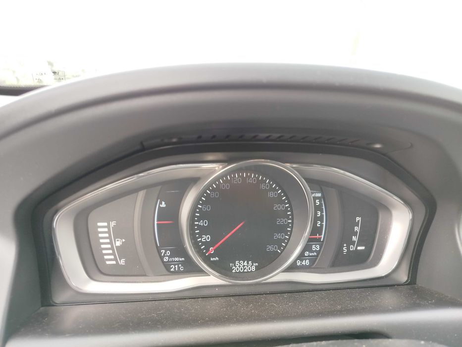 Volvo XC60  D4  Momentum cx automática