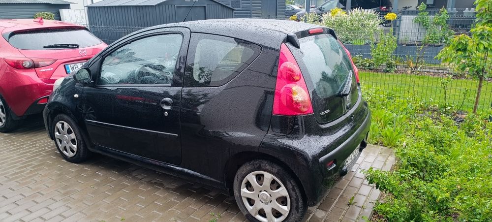 Peugeot 107 Hatchback 3d Facelifting 1.0 12V 68KM