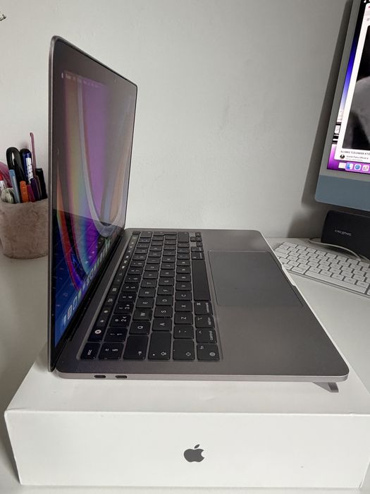 Macbook Pro 13” Touch Bar M1 8/256gb Space Gray