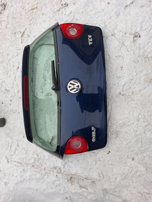 Volkswagen Golf V 5 hatchback klapa tył kompletna Europa LD5Q