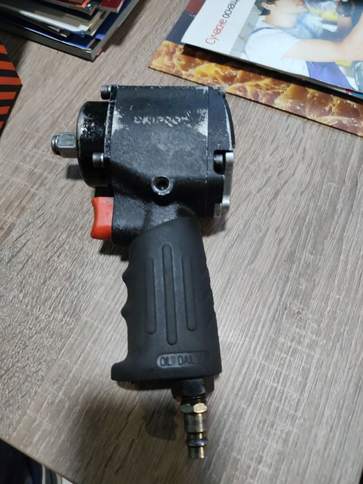 Продам гайковерт Дніпро ,-м