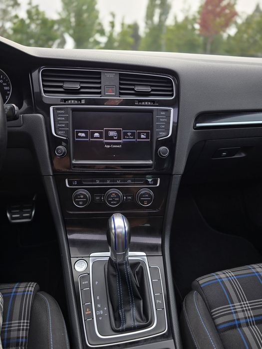Volkswagen Golf 7 GTE