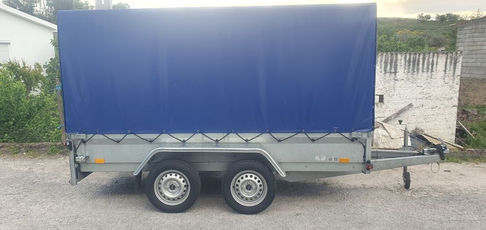 Reboque dois eixos 2024