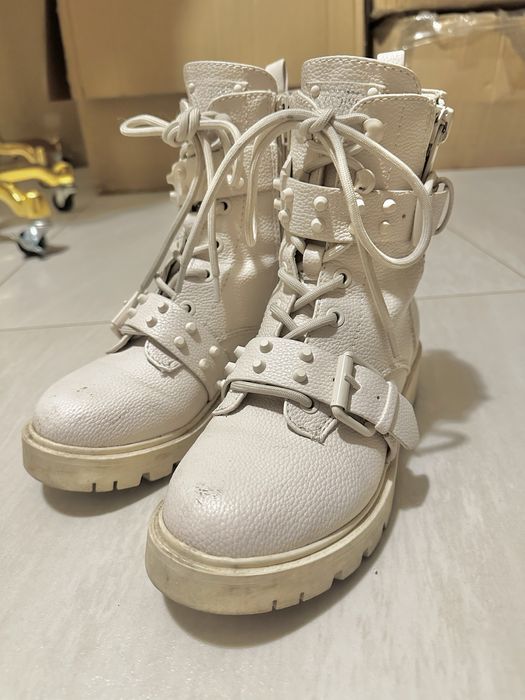 **Beżowe botki Guess USA, rozmiar 36 – idealny stan!**