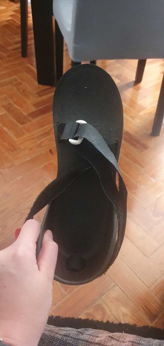 Sapato ortopédico pós cirurgico pé direito