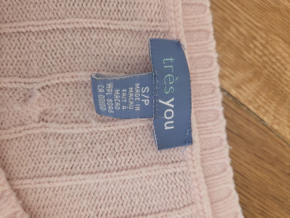 Pudrowy róż sweter  36 s