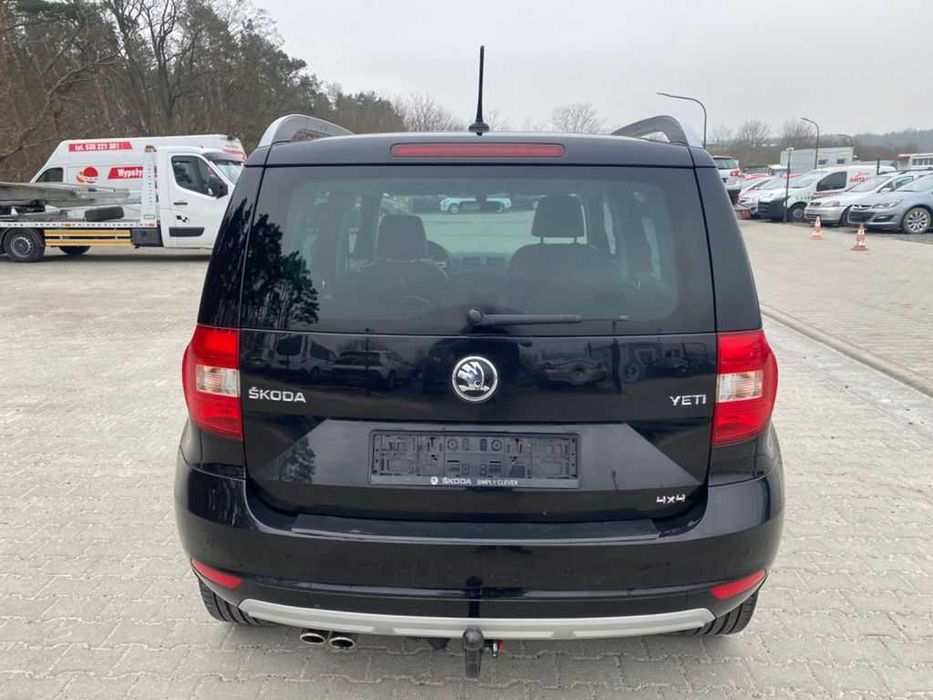 Бампер Skoda Yety запчастини Шкода Єті Йети разборка