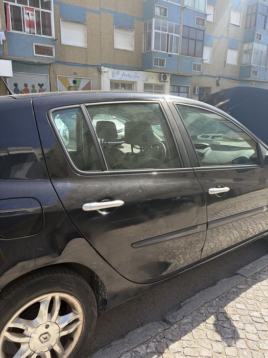 Renault Clio 2006 1.2