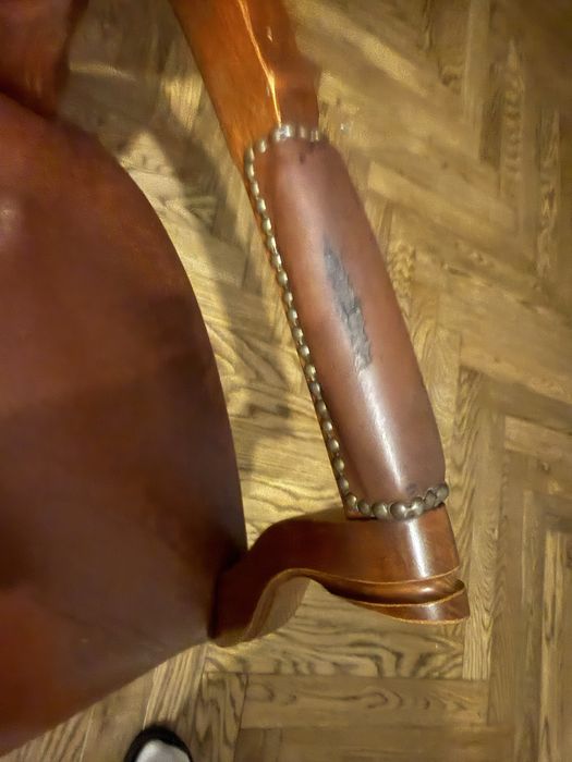 Fotel ludwikowski antyk skora