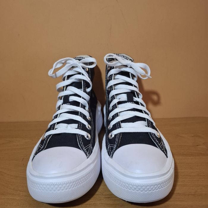 Жіночі фірмові кеди Converse