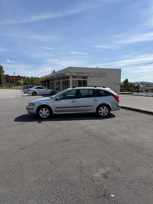 Renault Laguna 1.6L Nacional - Bom Estado