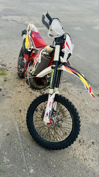 Мотоцикл BETA 300 RR