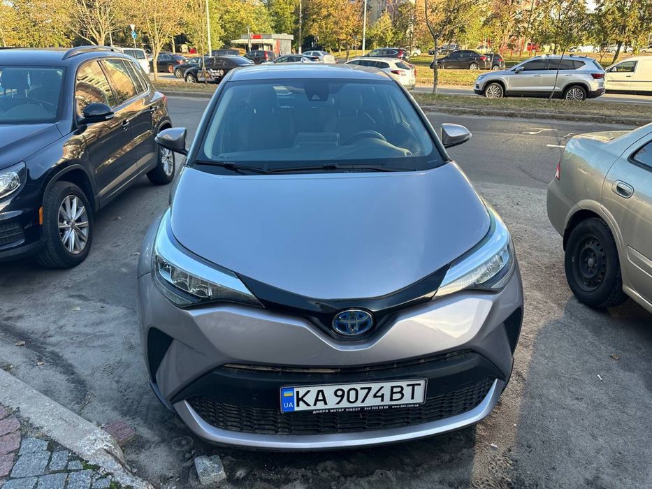 Продам машину в гарному стані як нова в комплекті зимова резина