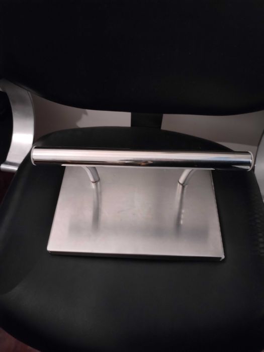 Apoio de pé para cadeira de cabeleireiro