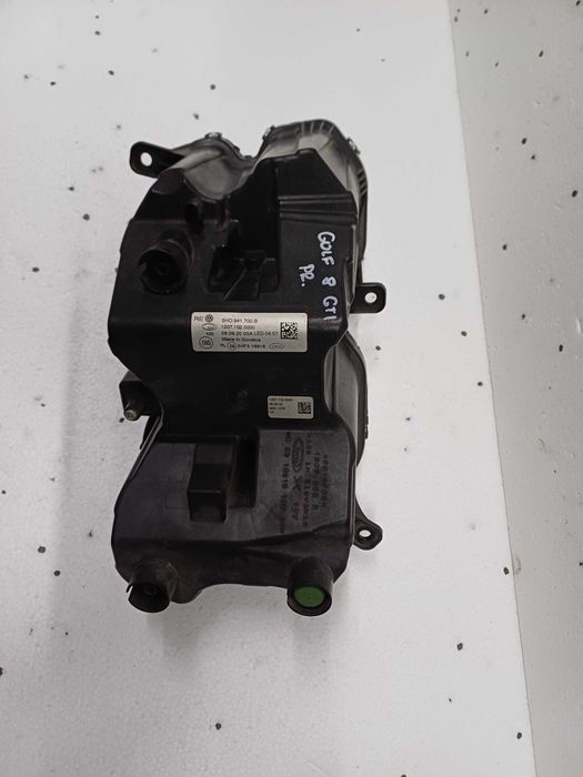 lampa halogen prawy vw golf 8 VIII gti gte led drl model 5h094.1700b