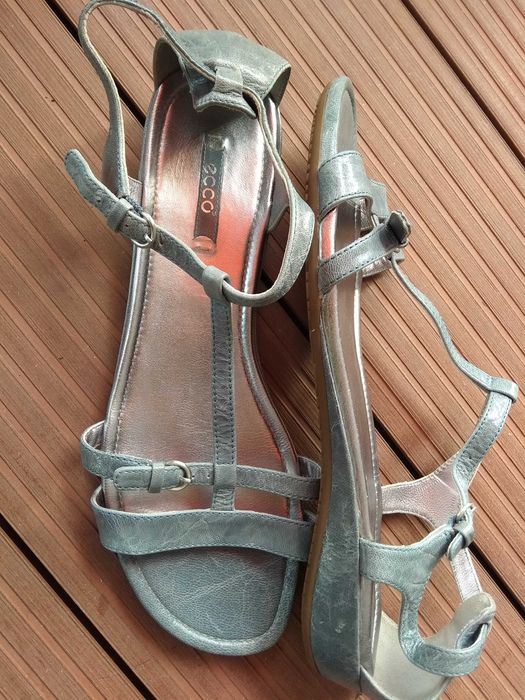 ECCO Damskie sandały 41