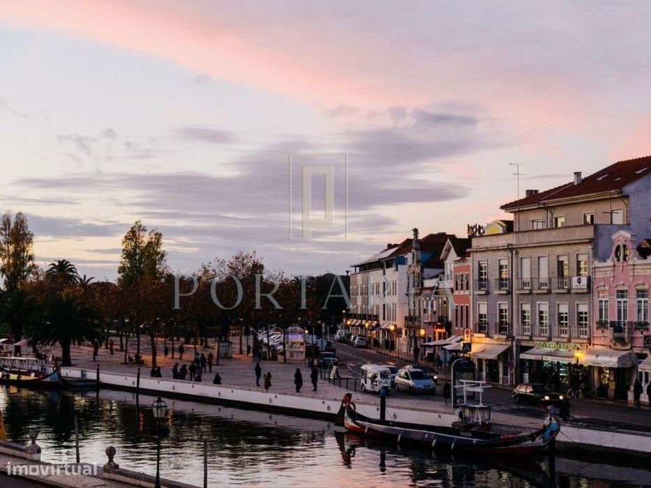 Apartamento T1 em frente ao Forum de Aveiro