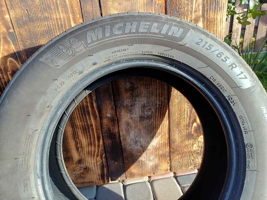 Продам резину  R17