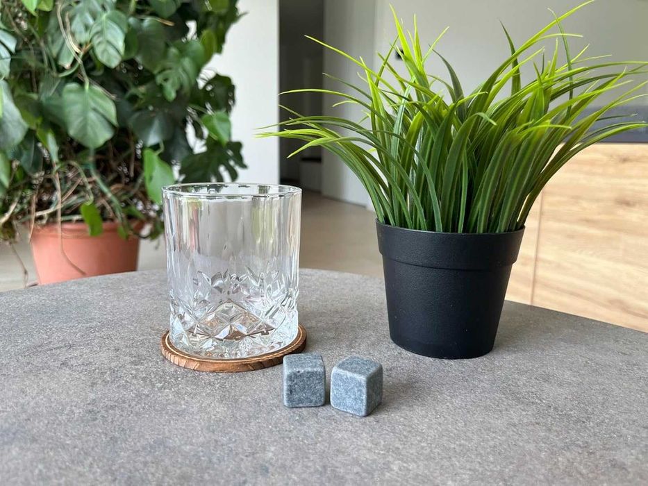Zestaw do Whisky Szklanki Kamienie Pudełko Prezent + GRATIS Podkładki