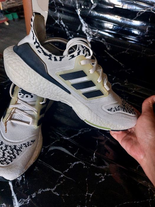 Кросівки Adidas gx 5573 нові