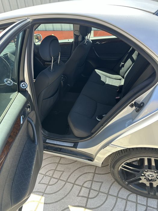 Mercedes c220 Cdi w203 321597 kms reais