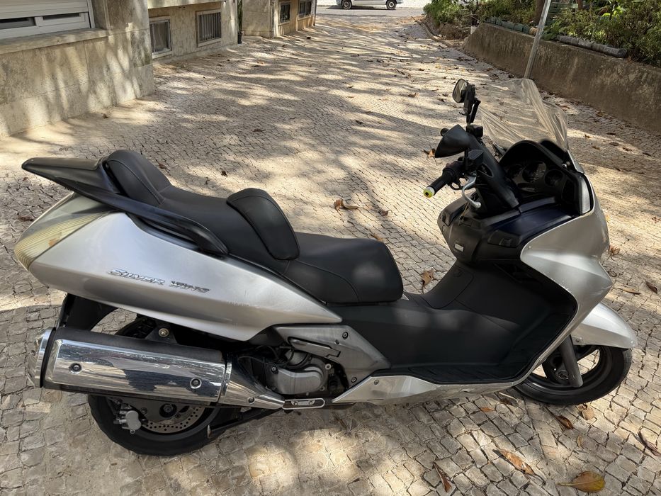 Honda SILVER WING 400cc