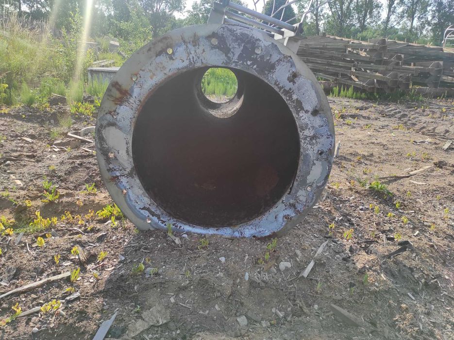 Komin stalowy - składający się z trzech elementów