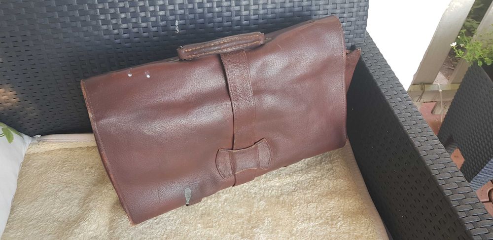 Teczka z PRL ze skóry