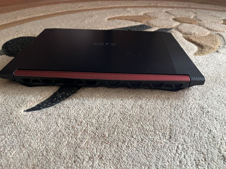Потужний Ігровий ноутбук Acer Nitro 5 (Ryzen 5, SSD 512GB, RX560 4GB)