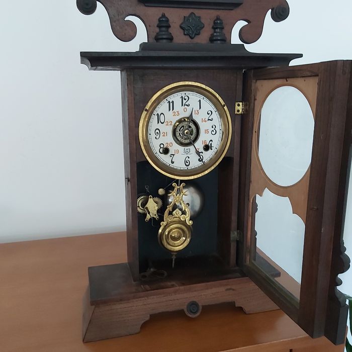 Relógio antigo - mais de 50 anos