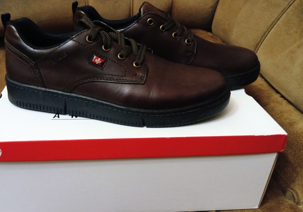 Нові високоякісні шкіряні чоловічі туфлі німецького бренду RIEKER, 40