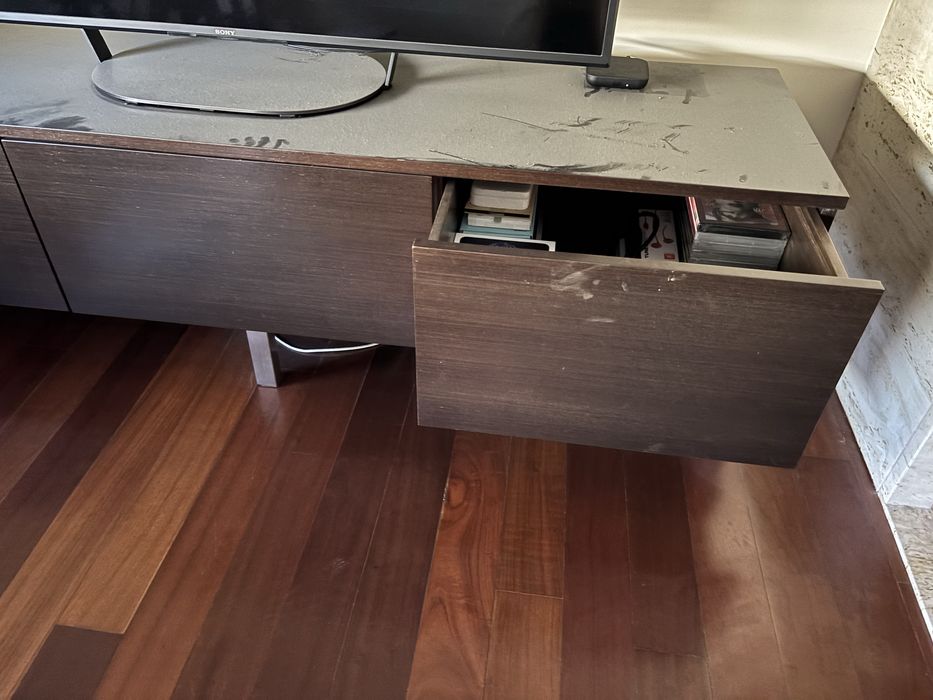 Móvel de tv em wengue