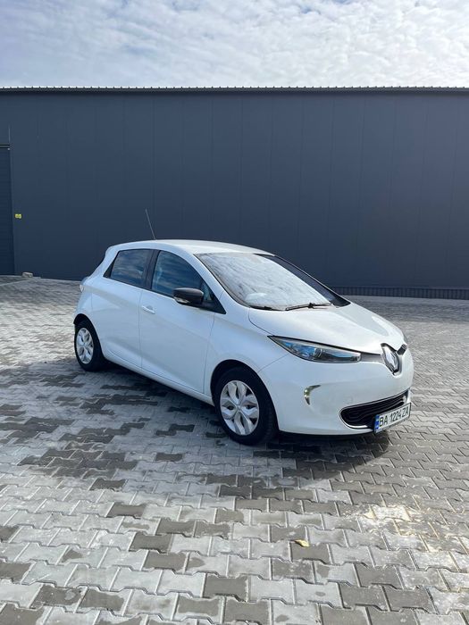 Рено Зое Renault Zoe