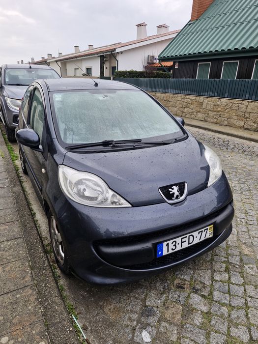 Peugeot 107 motor Toyota