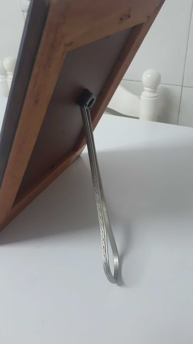 Moldura com decoração em metal64584349050499122