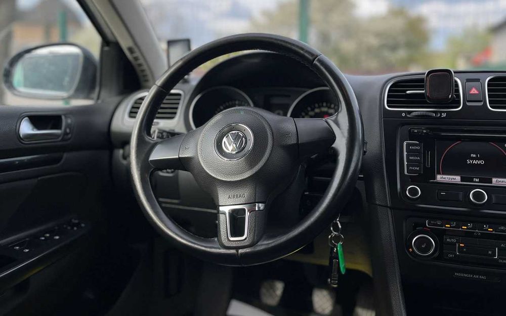 Volkswagen Golf 2011