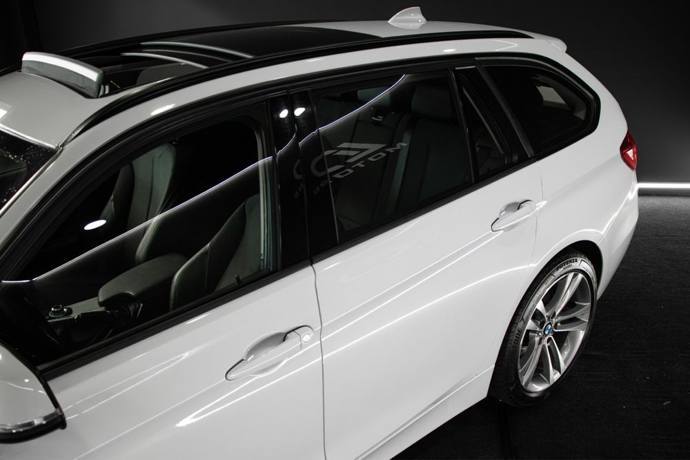 BMW 320 — fotografia 4