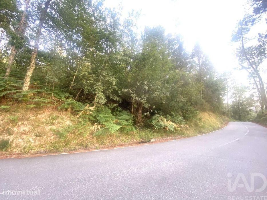 Terreno Agrícola em Sapardos de 660,00 m2